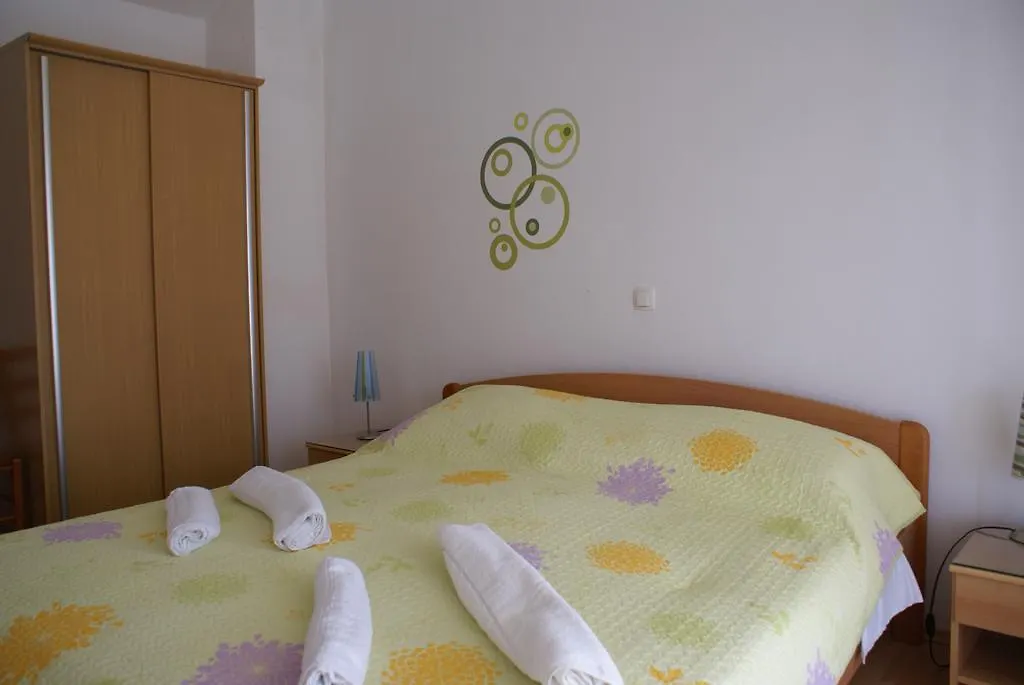 Apartments Robert Porat   Porat (Krk)