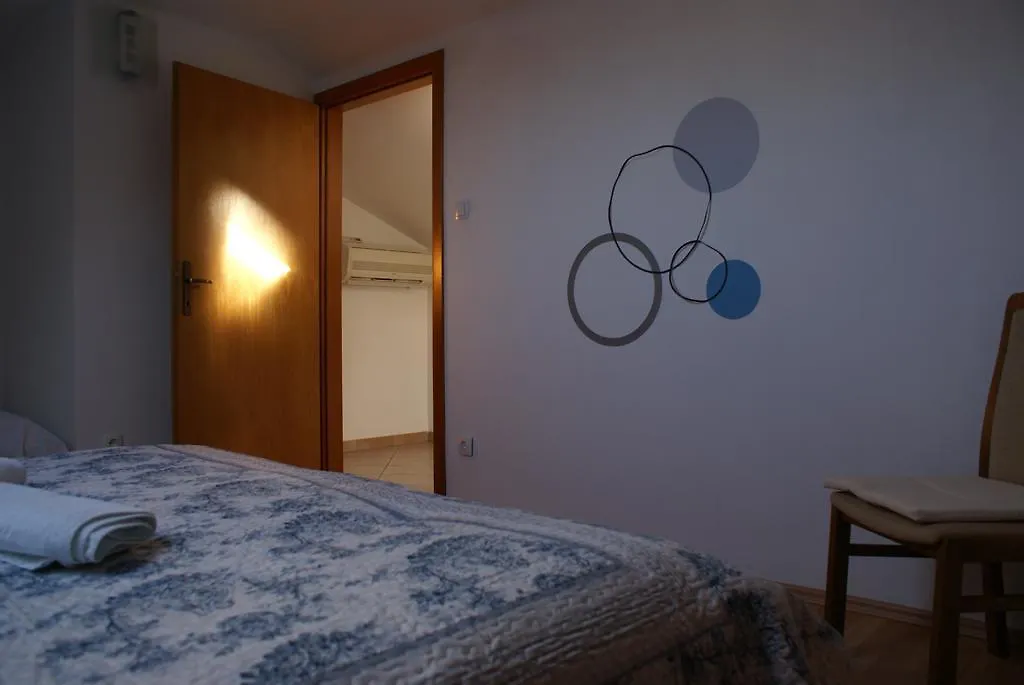 Apartments Robert Porat  Croatia